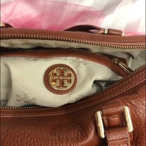 Tory Burch crossbody purse, 9 x 10, Brown